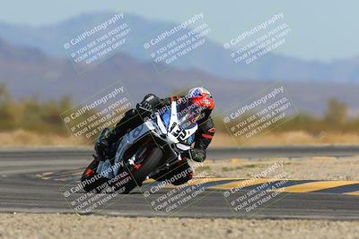 media/Mar-21-2025-CVMA Friday Practice (Fri) [[30cd4fe323]]/4-Racer 3/Session 6 (Turn 15)/